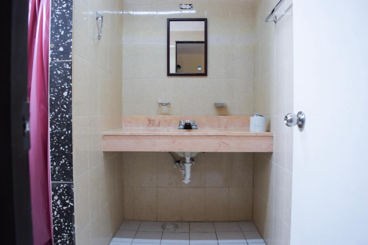 Hotel Virrey Rio Bravo Zewnętrze zdjęcie